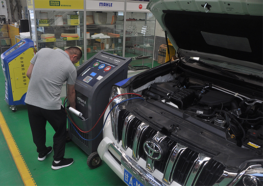 汽車空調(diào)制冷效果不佳該如何維修呢？